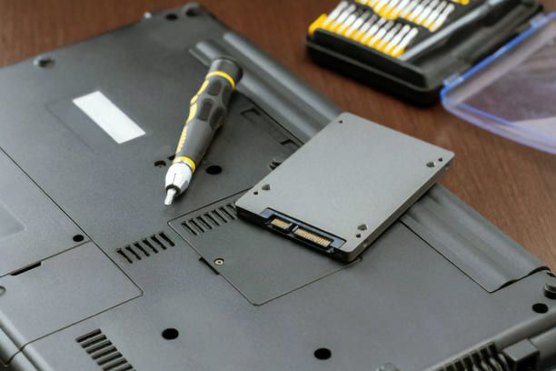 как установить SSD